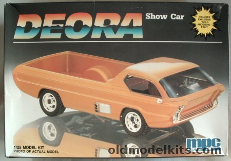 MPC 1/25 Dodge A-100 Deora Show Car or Custom Camper by Alexander Brothers, 6221 plastic model kit